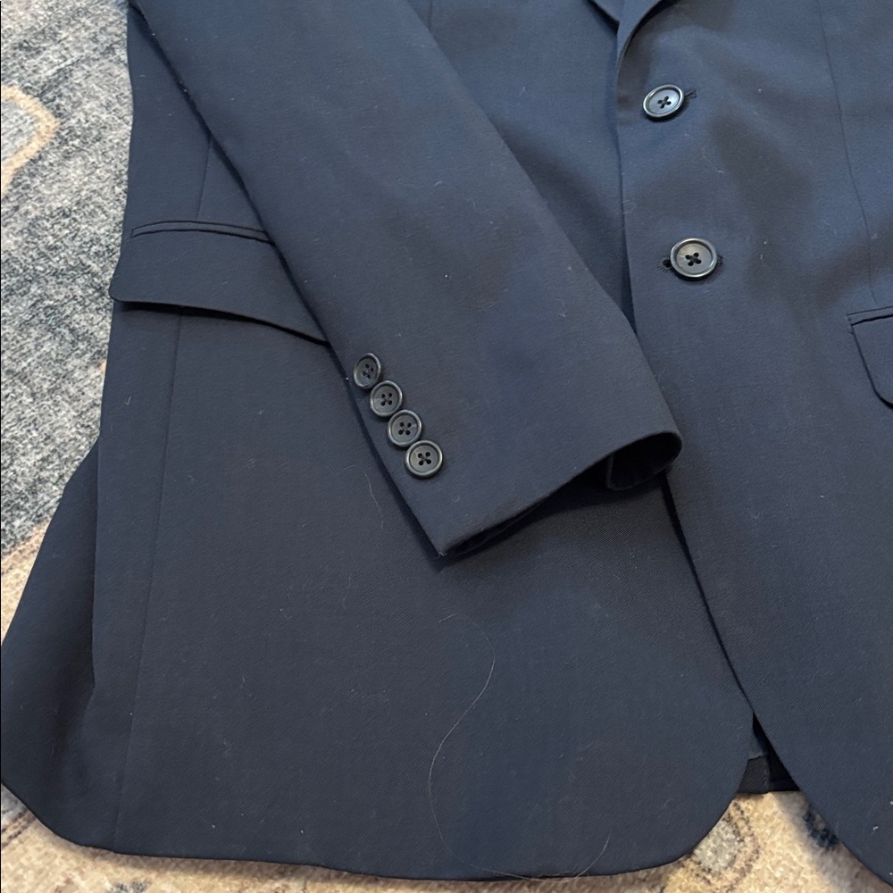 Banana republic wool Men's Navy Blazer, size 44 - Picture 3 of 7